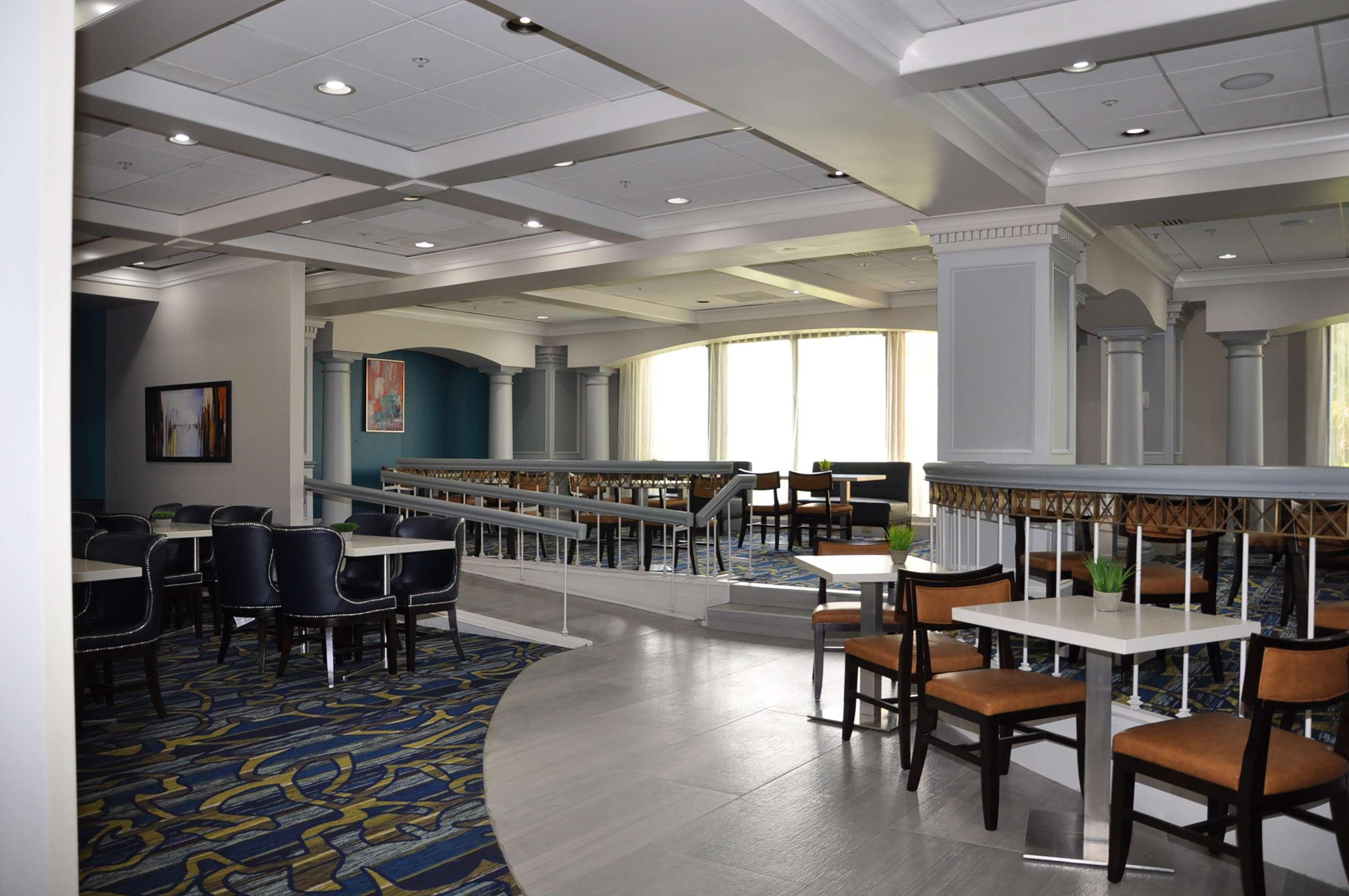 Aiden Austin City Hotel Екстериор снимка