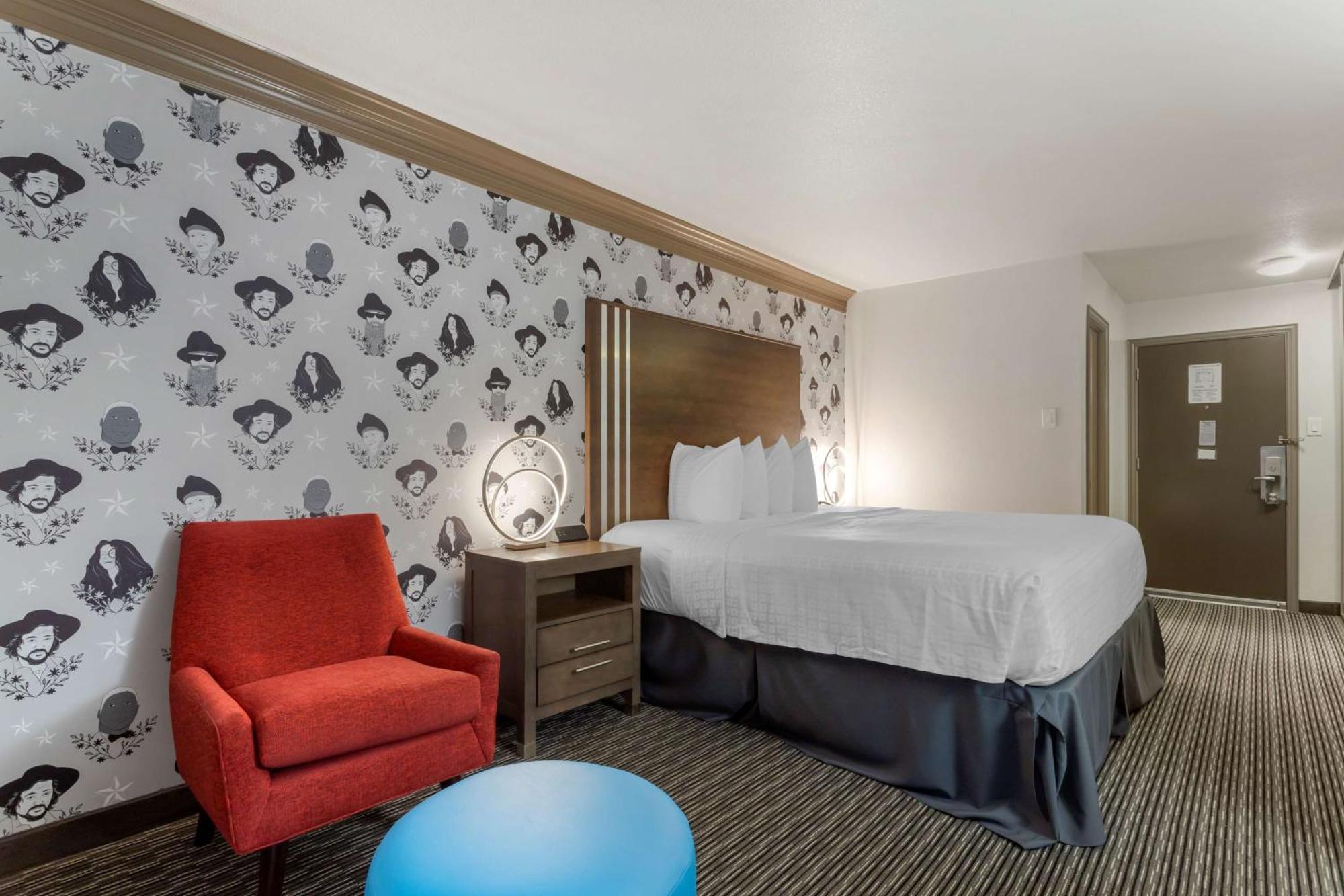 Aiden Austin City Hotel Екстериор снимка