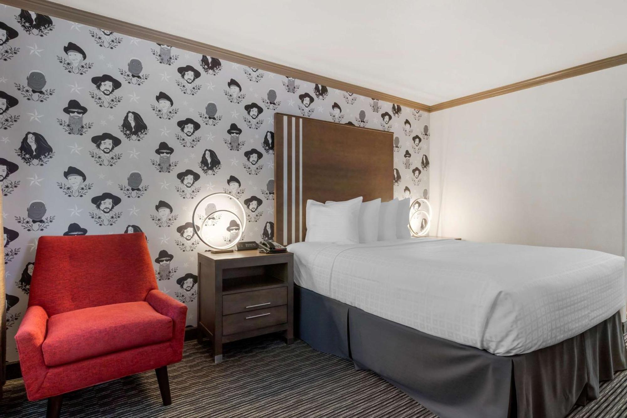 Aiden Austin City Hotel Екстериор снимка